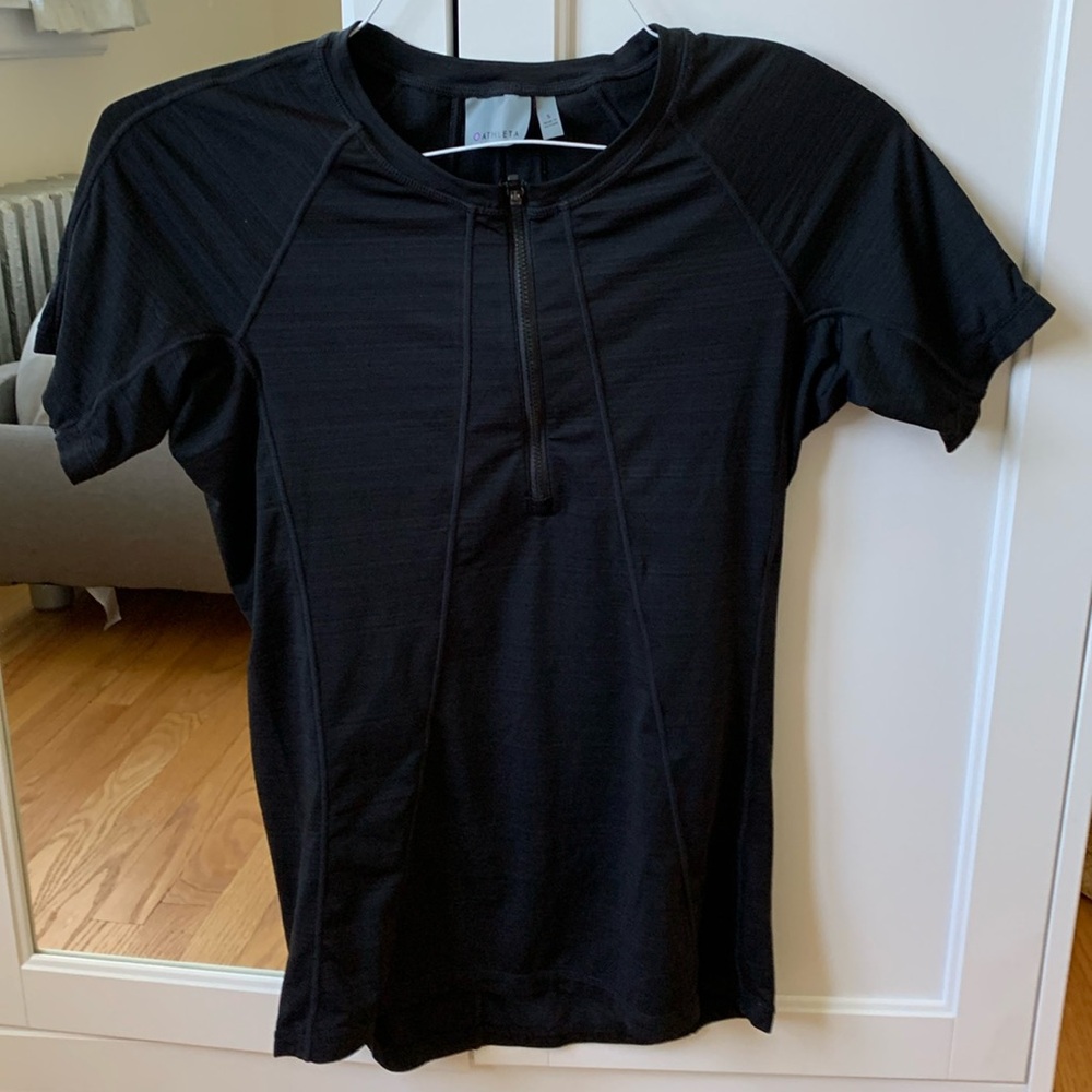 Athleta top S